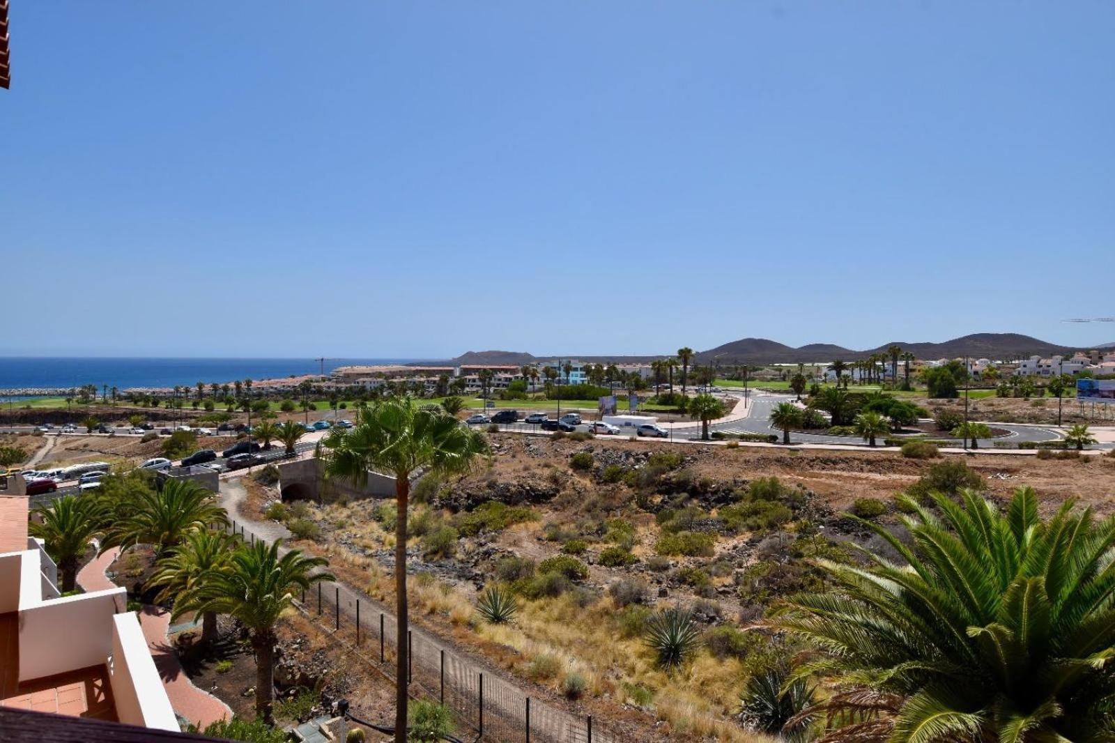 Hygge Home With Seaside And Golf-View Balcony Сан Мигел де Абона Екстериор снимка